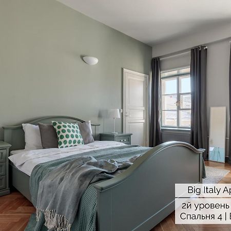 Duplex Italy Apartments St. Petersburg Dış mekan fotoğraf