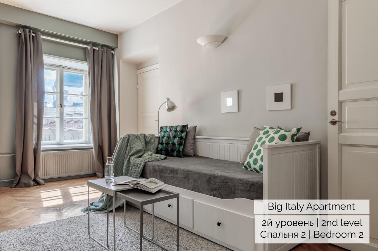 Duplex Italy Apartments St. Petersburg Dış mekan fotoğraf